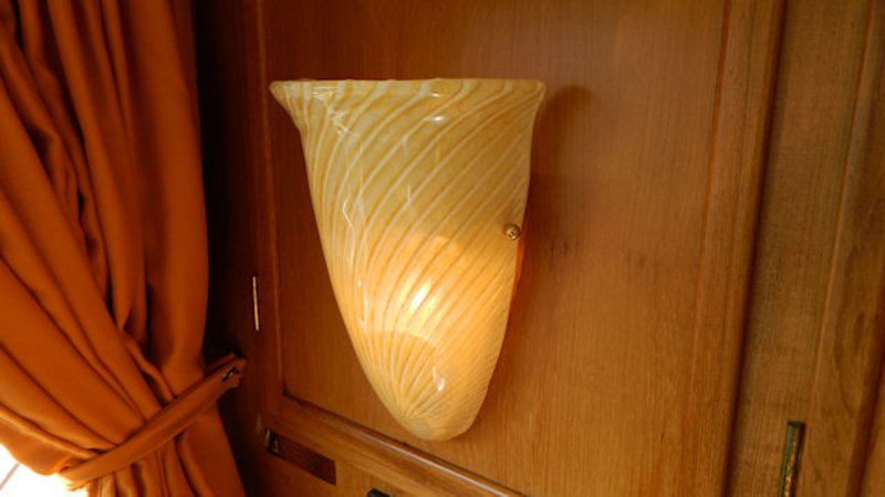 Een detail van motorboot Elisa