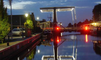 echtenerbrug bei nacht.JPG