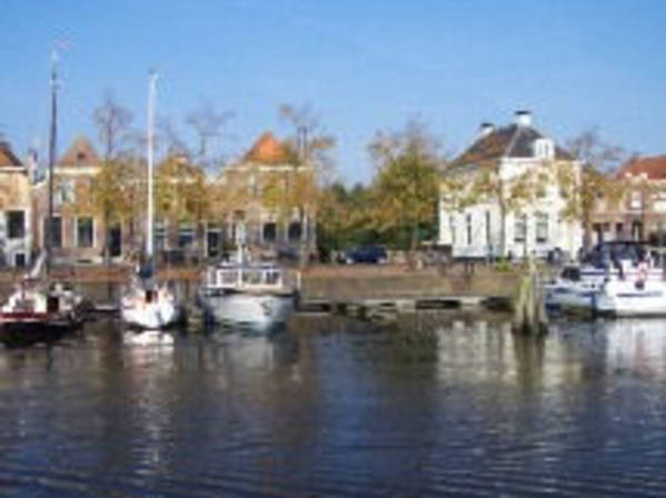 boten-in-de-haven-van-Blokzijl-groot.jpg