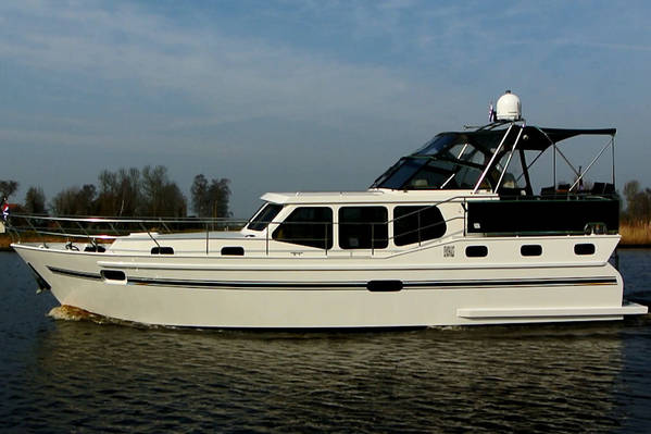 het-yachts4u-jacht-novia.jpg