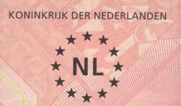 Geldige legitimatiebewijzen: rijbewijs, identiteitskaart, paspoort