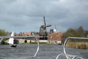 Met de boot naar Sloten varen