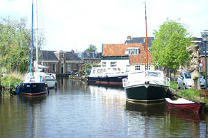 yachts4u-yachtcharter-reisverslag-friesland-naar-overijssel-vaart-in-friesland.jpg