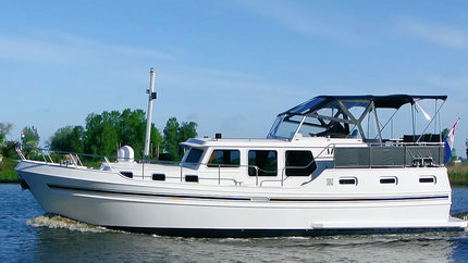 Motorboot Myrna van Yachts4U Yachtcharter