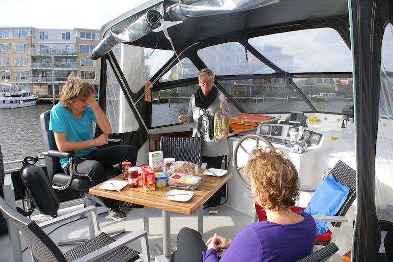 Vakantie in Friesland: een stedentrip per boot