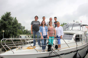 Een motorboot huren en varen zonder vaarbewijs