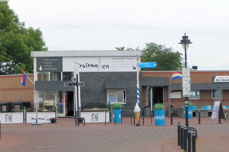 Stavoren snackbar bij de sluis