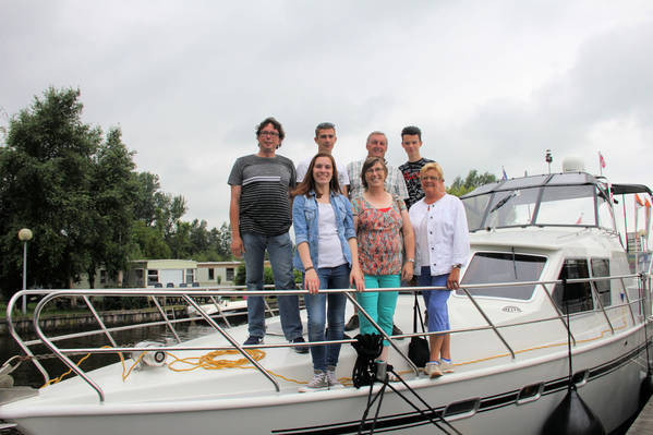 Naar goede gewoonte zeer hartelijk onthaald op de prachtige boot Gerda door Song en Ludwig.