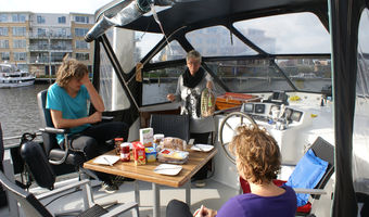 Ontbijten op het achterdek