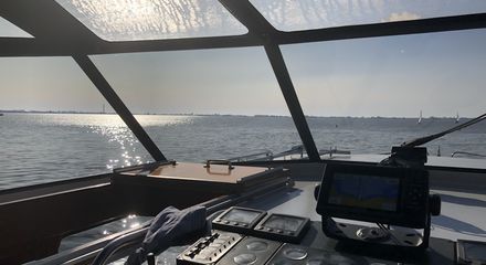 Tijdens de vaarvakantie een defecte brug, we moesten kiezen voor een andere route 867DFDFB-26C4-47AA-9F10-008299159FD0.jpeg