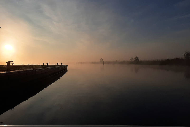 2020-05-08 Zonsopgang In de Tsjonger, nabij Rotstergaast.jpg