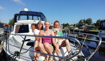 Met de hond poseren voor een mooie foto