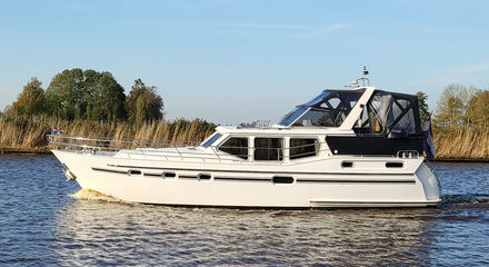 Die Yacht Amora mieten in Holland.jpg