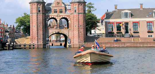 yachtcharter-yachts4U-vaarroute-sneek-in-friesland.jpg