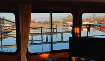 Uitzicht vanuit de salon