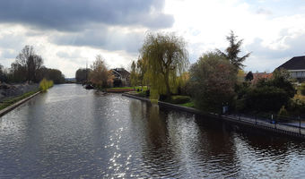 Varen in Nederland: het is net alsof je in een levend schilderij van Van Ruisdael beland bent