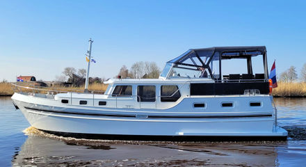 Das Boot Myrna in Holland mieten2.jpg