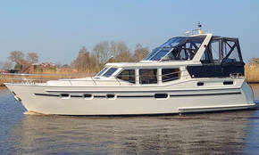 Die Yacht Amora in Holland mieten.jpg