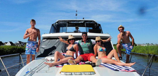 Yachts4U Yachtcharter Nummer 1.jpg
